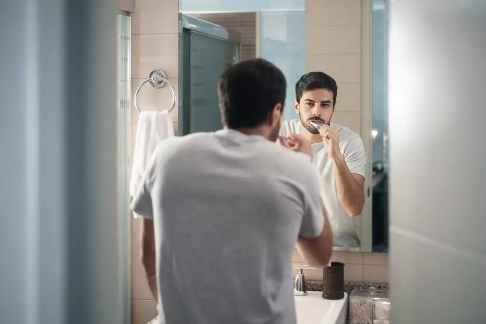 Hot, Cold or Warm – What Water Temp Do You Use to Brush Your Teeth?